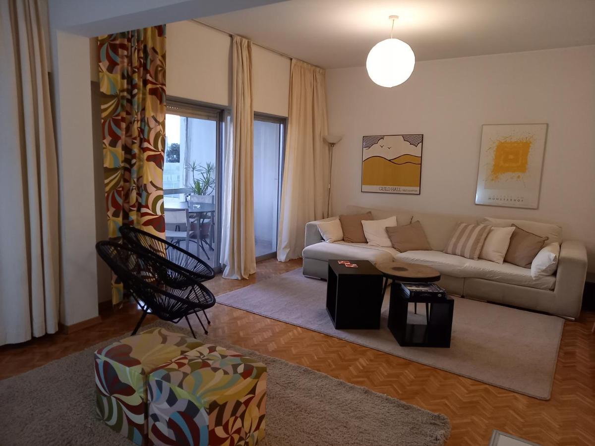 Seaside Spacious Apartment With Sea View Лімасол Екстер'єр фото
