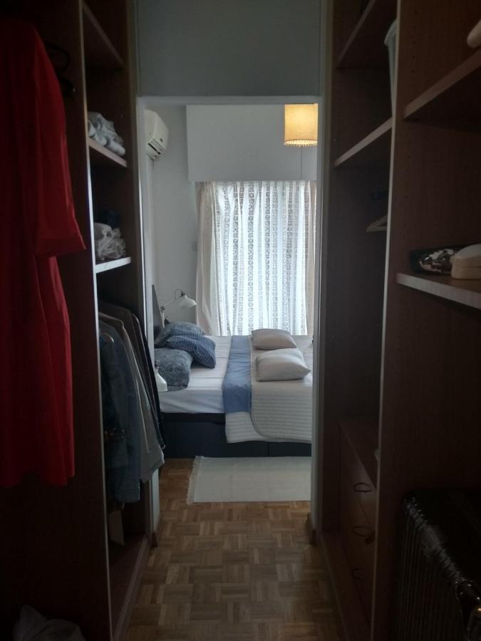 Seaside Spacious Apartment With Sea View Лімасол Екстер'єр фото